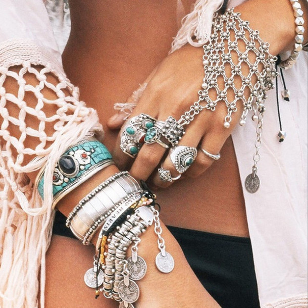 1b0kn5-l-610x610-jewels-boho-hippie-rings-jewelry+rings-bracelets-silver-crystals-stones-stone+rings-jewellery+stores-jewellery-jewelry+bracelets-hand+harness-gypsy-jewellery+online-jewellery+rings