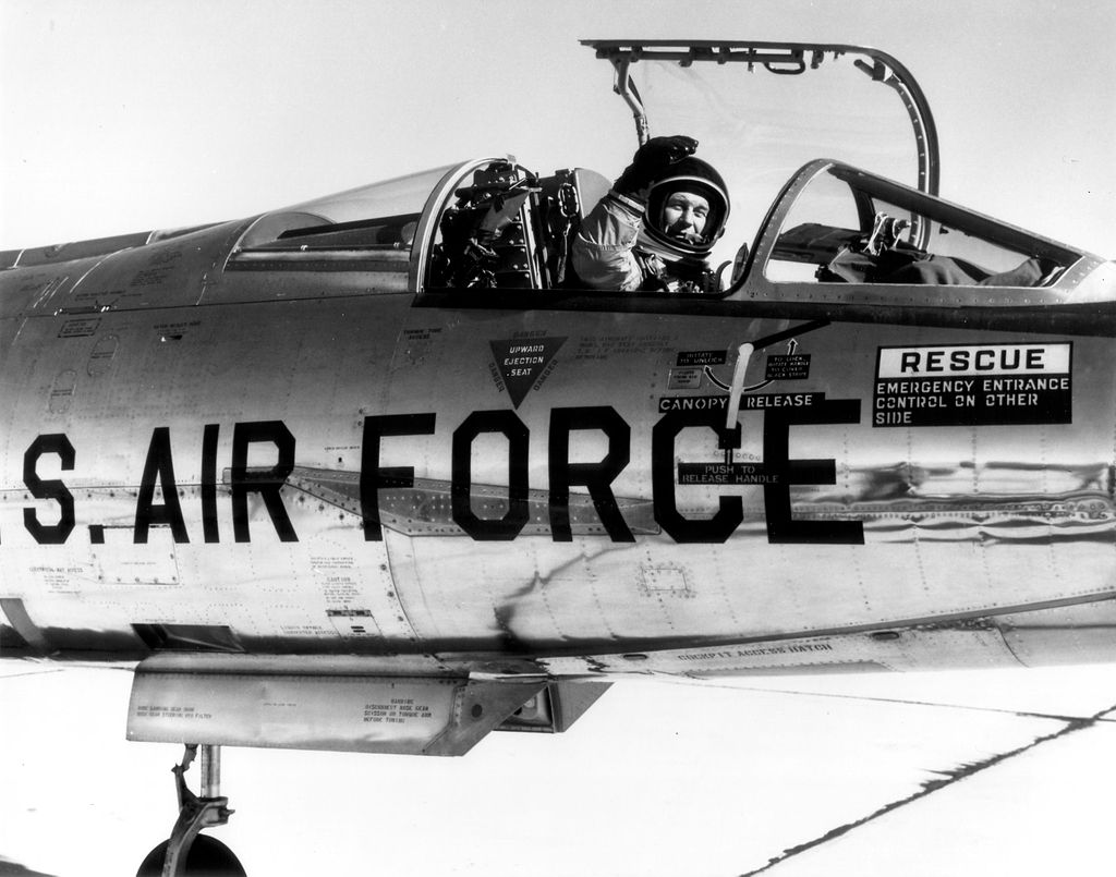 1024px-Chuck_Yeager_in_NF-104