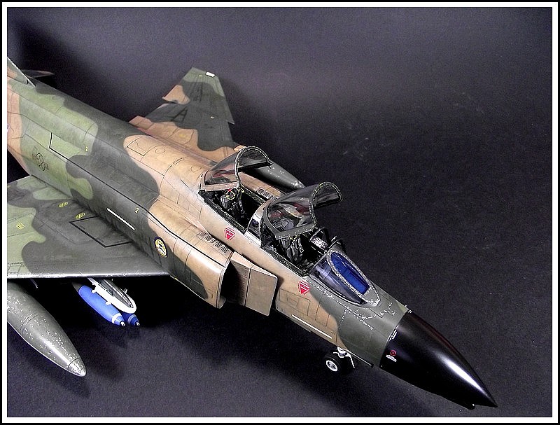 [Academy] 1/48 - McDonnell-Douglas F-4C Phantom II 1910150657494926416462948