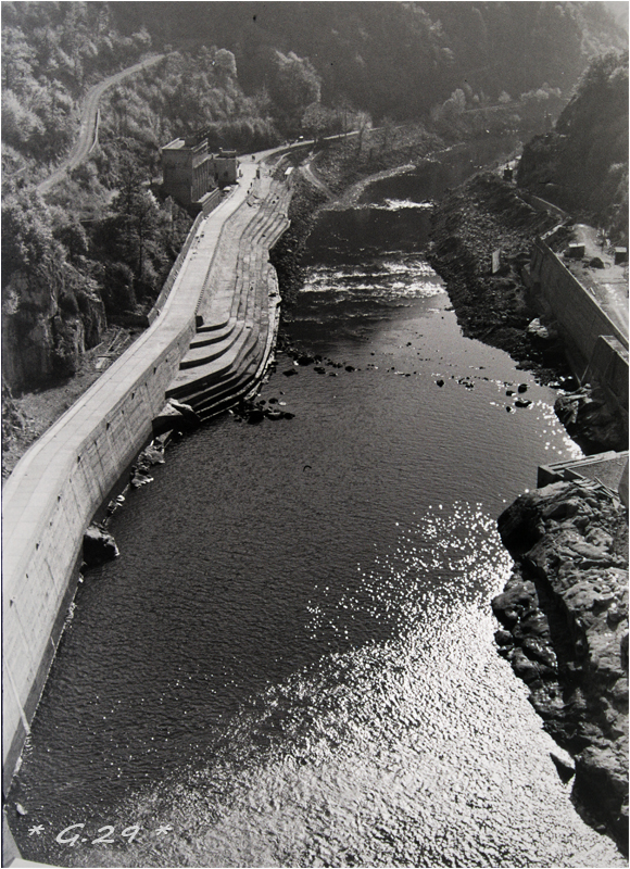  Vieilles photos de barrages hydrauliques ( ajouts ) 6c90Ib-DSC05767-copie