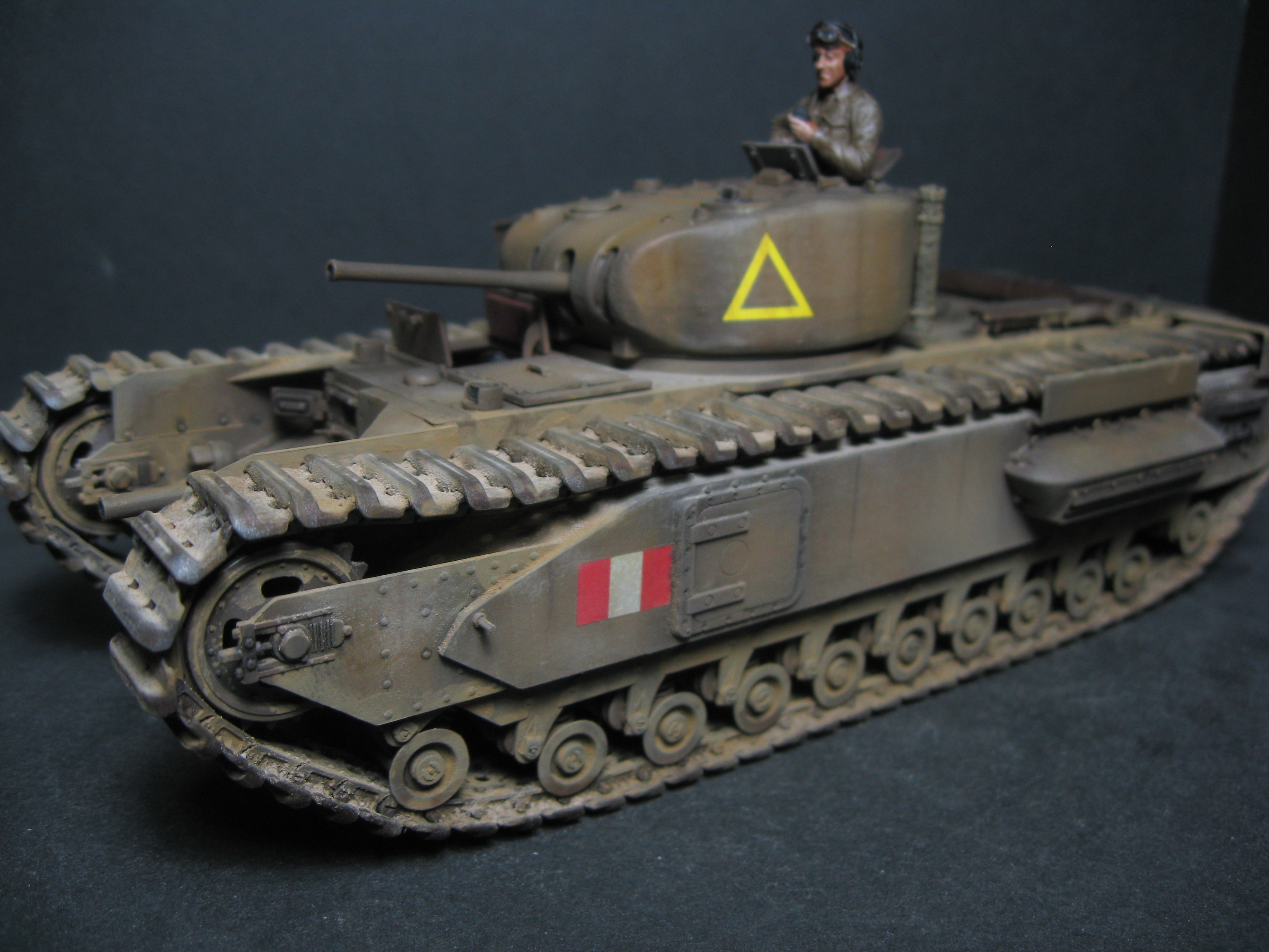 Churchill Tank Mk.II 19111108094524989916505836