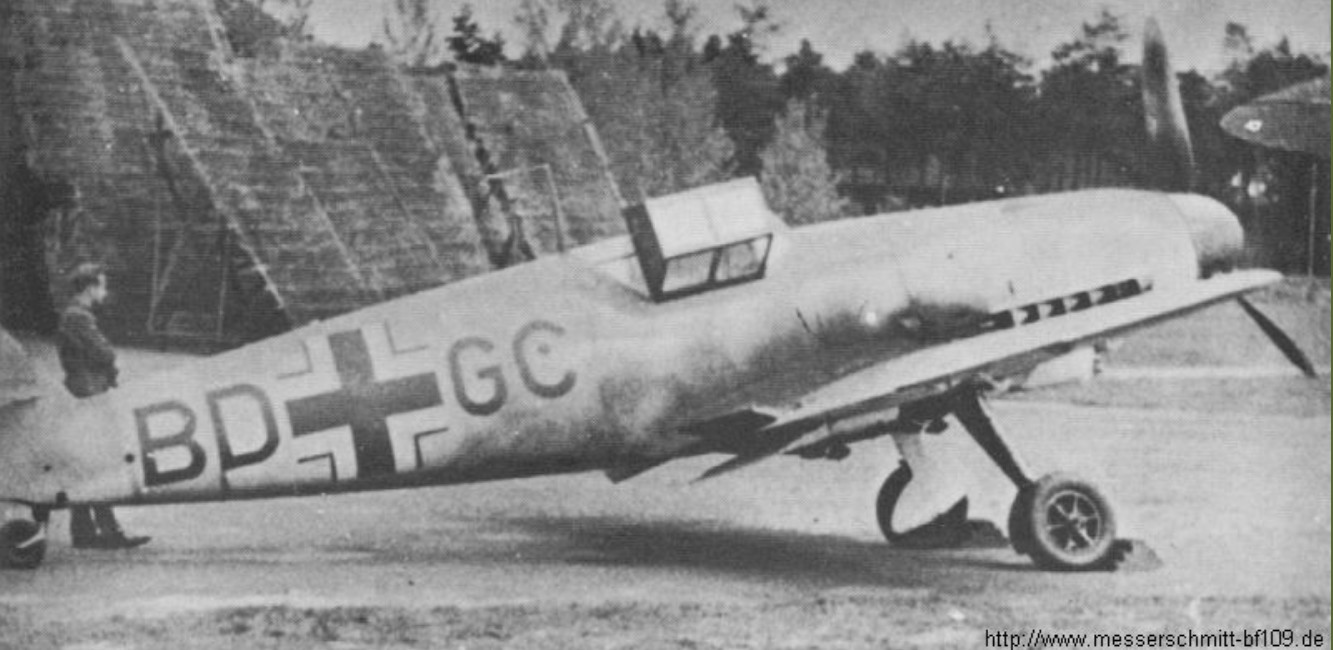 Bf 109 G-2/R1 - Page 2 19120210435317786416537472