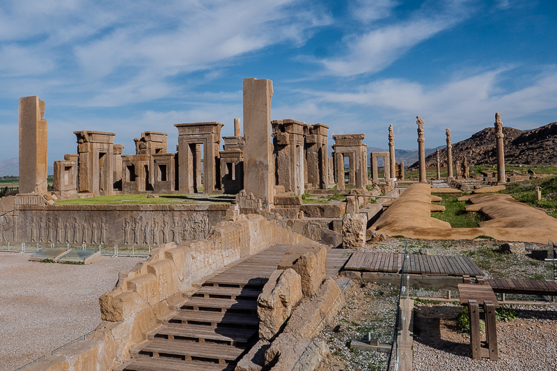 Iran - Jour 2 - Site archéologique Persepolis et Passagard 19120508094225122416542620