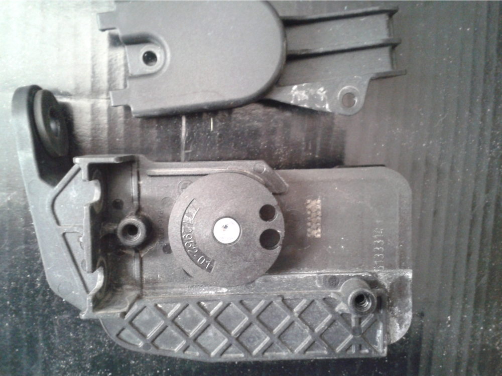 R1200R 2013 supression valve echappement  19122006473622819716566885