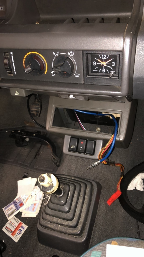 8CE8230F-0CE7-40A6-9D59-41AA82AB5CFB