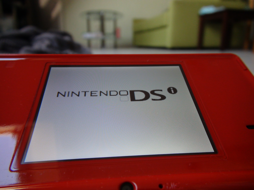 Nintendo DS1  super mario  25th anniversary - DSC00326