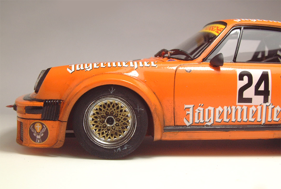 Porsche 934 RSR "Jägermeister" - 1/24e [Tamiya] DXsgJb-934-fini6