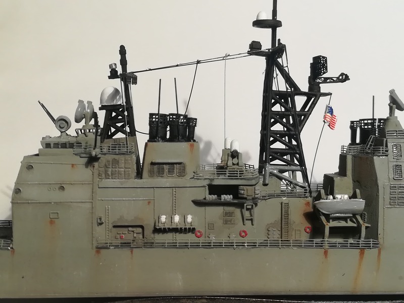 USS Ticonderoga 1/700 20032706474323576216711008
