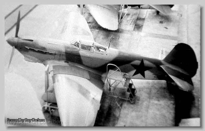 Yak-9 Début de série (yak-9DD de modelsvit + fuselage Vector) de la Poype GC3 Normandie 1/48 - Page 4 20040610154623469216730412
