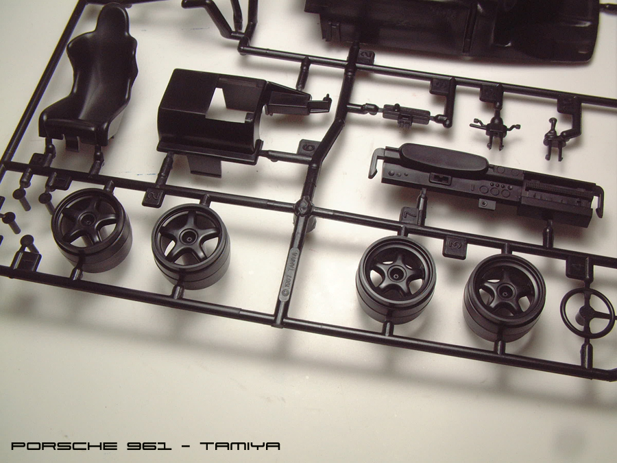 Porsche 961 - 1/24e [Tamiya] Sma3Jb-presentation3