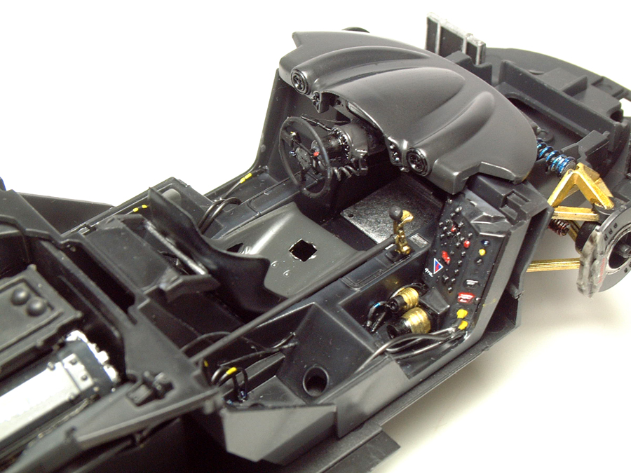 Mc Laren F1 GTR "Le Mans 97" - 1/24e [Aoshima] - Page 2 INCDJb-mclaren-interieur9