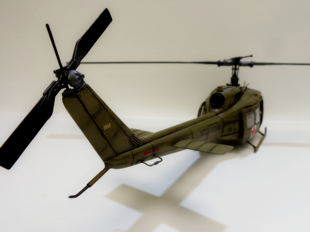 Bell UH-1D "Huey" - Dragon-1/35  TejKJb-DSC01166