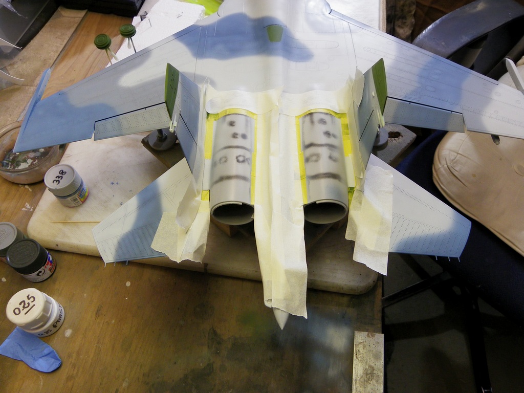 Sukhoi SU-27 Flanker B Trumpeter 1/32 [MAJ du 12-04-16 FINI] - Page 4 ItaNJb-IMGP3271