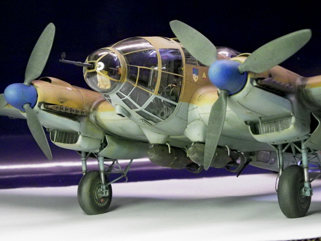 Heinkel HE 111 H6 TROP - Revell - 1/32 B9cNJb-4