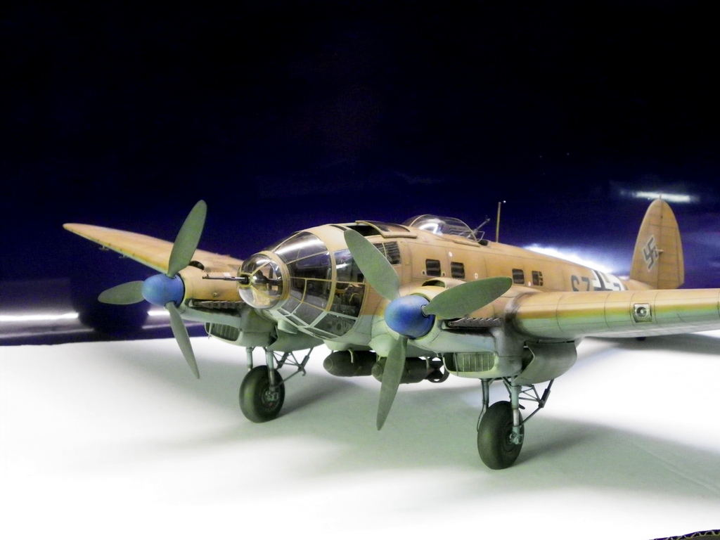 Heinkel HE 111 H6 TROP - Revell - 1/32 C9cNJb-5