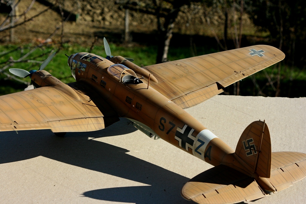Heinkel HE 111 H6 TROP - Revell - 1/32 G9cNJb-20