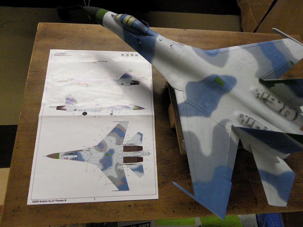 Sukhoi SU-27 Flanker B Trumpeter 1/32 [MAJ du 12-04-16 FINI] - Page 4 TKbNJb-Y0qvkJ