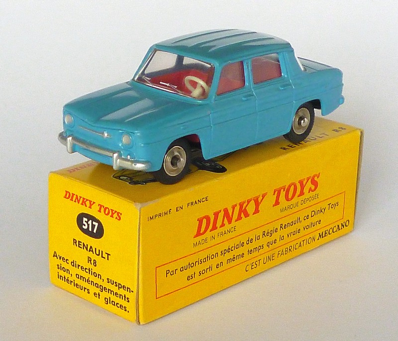 #2273 Renault R8 Dinky-Toys face sur boite web