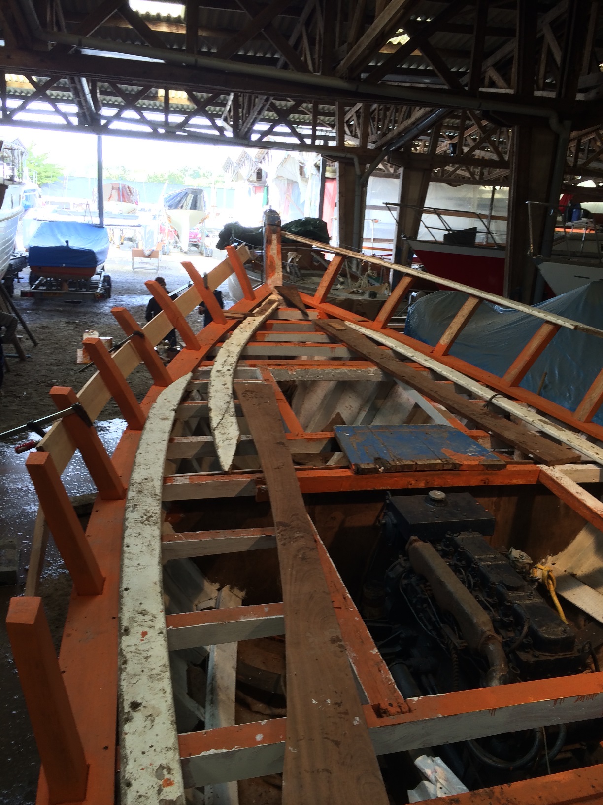 Premier bord&eacute; pavois pont