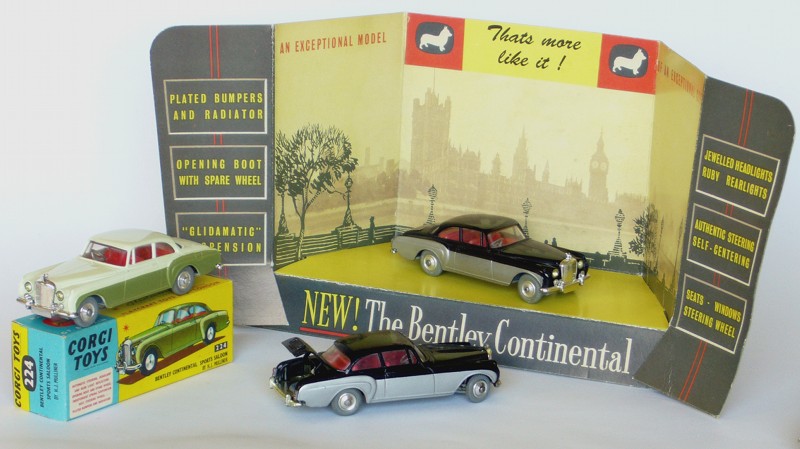 Bentley S Continental Corgi x 3 avec pr&eacute;sentoir et boite web