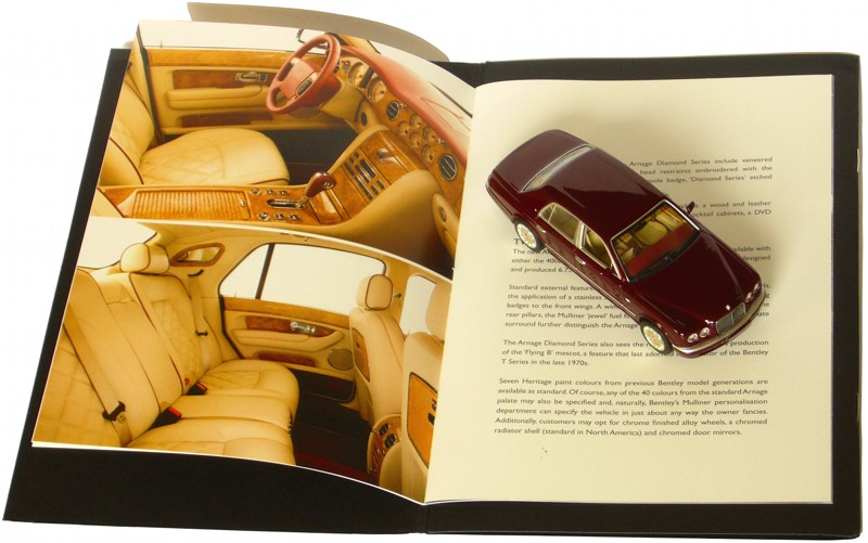 Bentley Arnage Diamond series Minichamps devant documentation détouré web