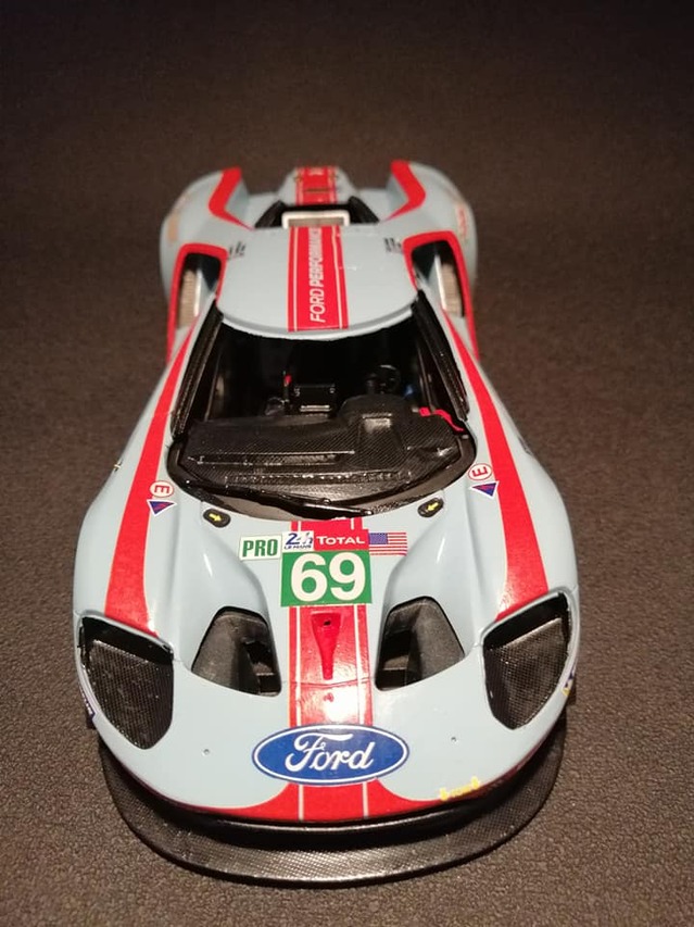 Ford GT  Revell 1/24 - Page 3 20090306451523576217006252