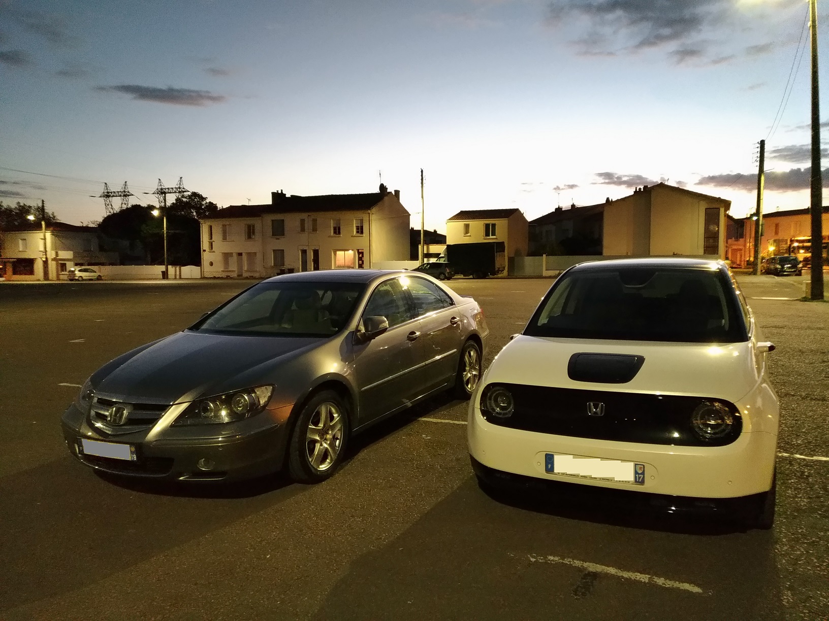 honda legend vs honda e