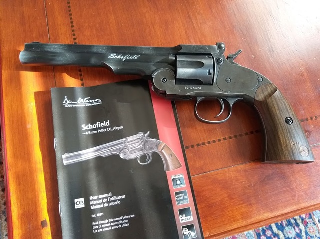    Le magnifique Smith and Wesson " Schofield " airgun de chez ASG en 4,5 mm  - Page 4 20110510042810704417112187