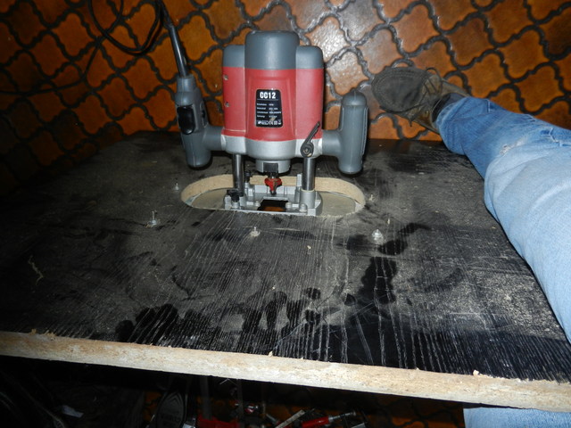 table chanfrein vue dessous