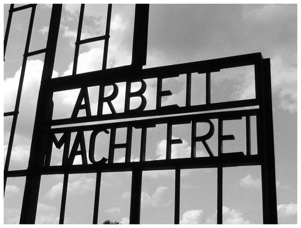 Article annexe : Travail forcé sous domination nazie pendant la Seconde Guerre Mondiale Xm9EKb-arbeit-macht-frei