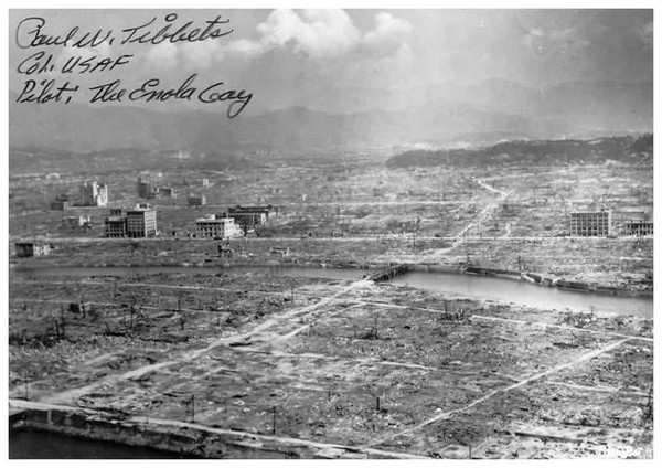 Article annexe : Bombardements atomiques de Hiroshima et Nagasaki 2lILKb-e-d-hirshima-apres-le-bombardement