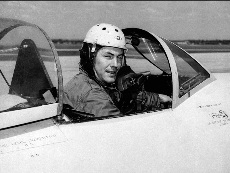 Small chuckyeager image 2