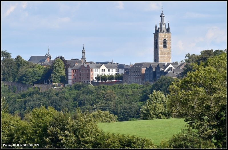 Thuin, ville-haute, photo par Pierre BOURGUIGNON, Belgique