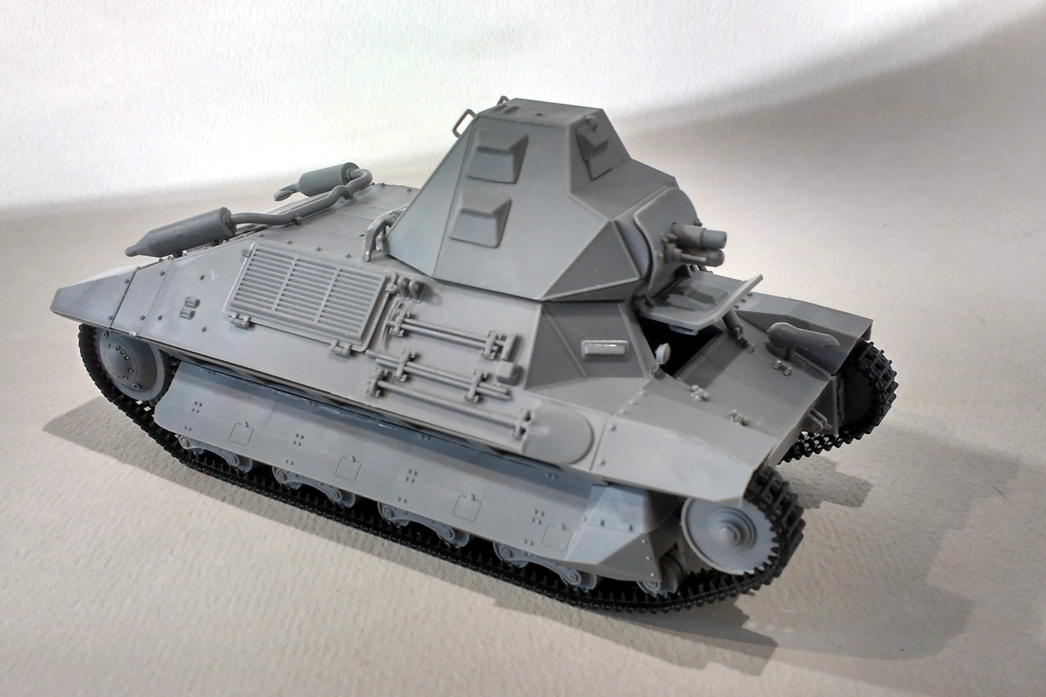 Le char léger FCM36 au 1/35ème d'ICM (ref 35336) WxrPKb-FCM14