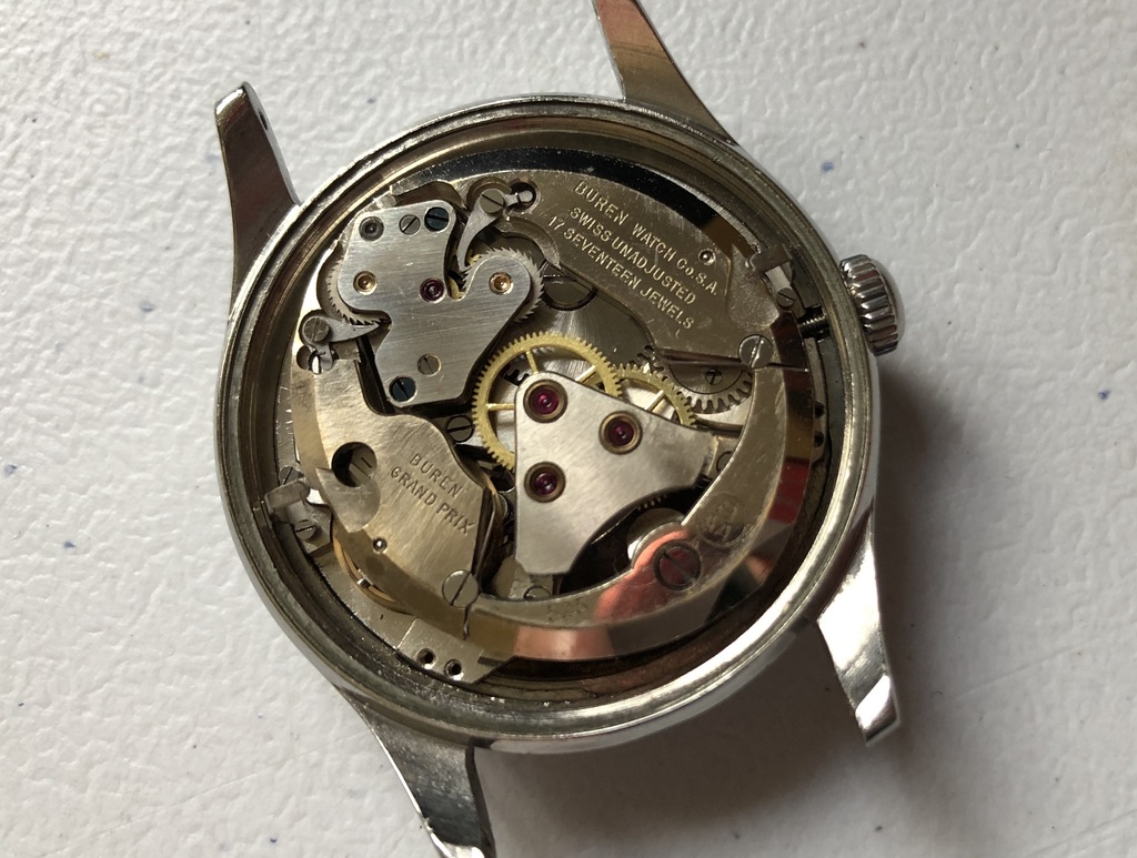 Les montres rares de votre collection. 1XlQKb-mvt1