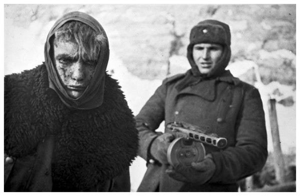 Article annexe : Bataille de Stalingrad 79cQKb-prisonniers-de-guerre-allemands