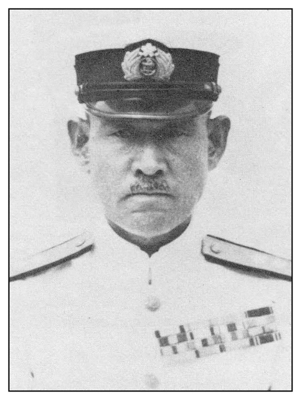 Article annexe : Bataille de la Mer de Corail KkKSKb-vice-amiral-Inoue
