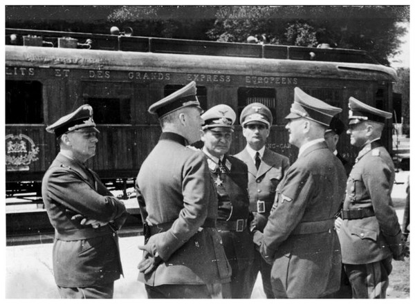 Article annexe : Armistice du 22 juin 1940 KHfUKb-21-juin-ribbentrop-keitel-and-Co
