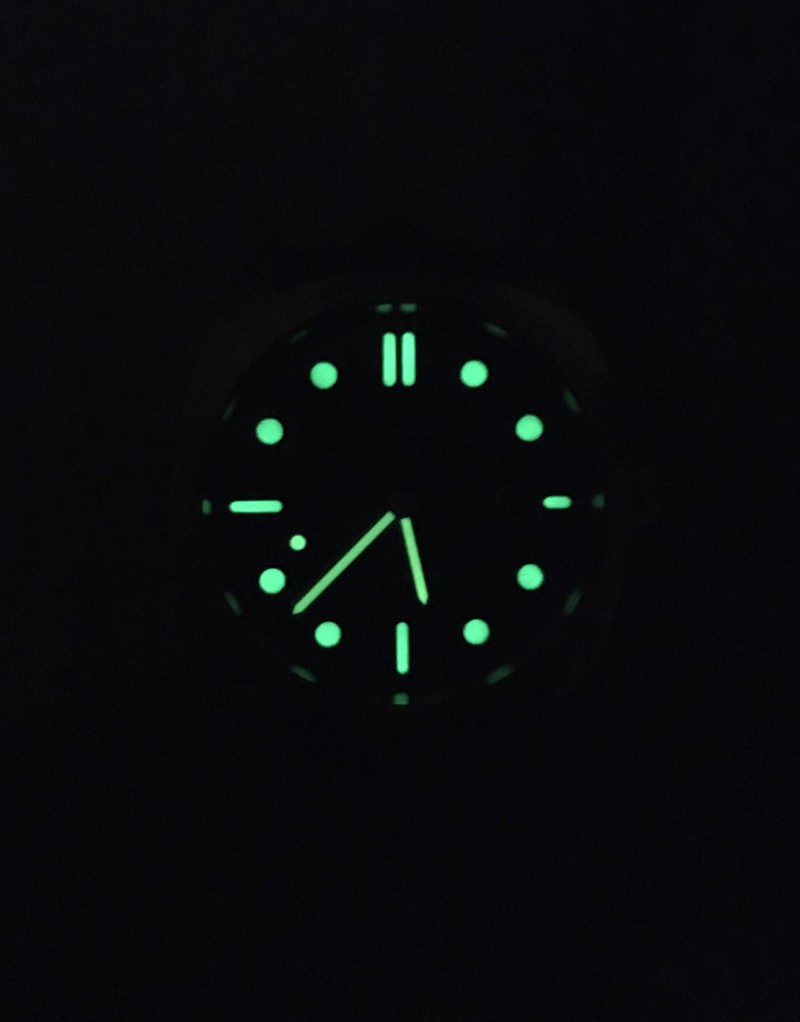 Les montres Spinnaker de Dartmouth Brands / Solar time limited – Hong Kong. 21012105194724054417223385