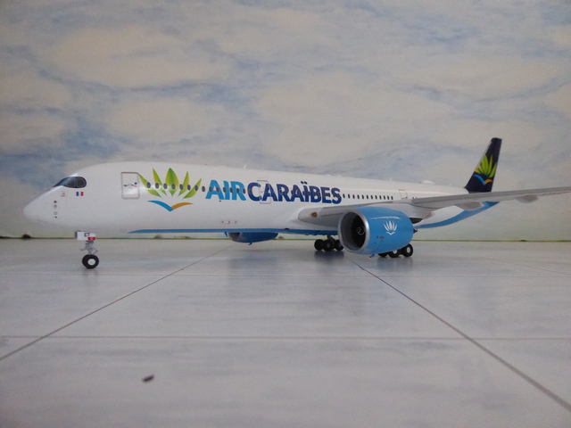 Airbus A350-900 Air Caraïbes SUuhLb-P1100703