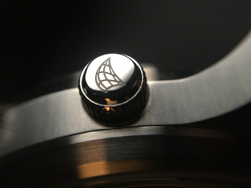Les montres Spinnaker de Dartmouth Brands / Solar time limited – Hong Kong. 21022206163224054417277914