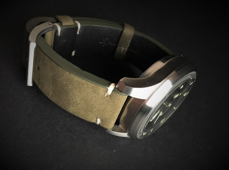 Les montres Spinnaker de Dartmouth Brands / Solar time limited – Hong Kong. 21022206390224054417277961