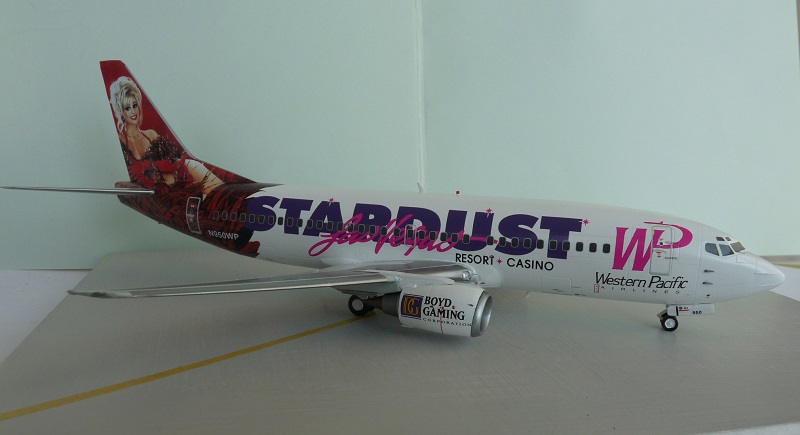 BOEING B737-301 Skyline 1/144 2103100408315669817305268