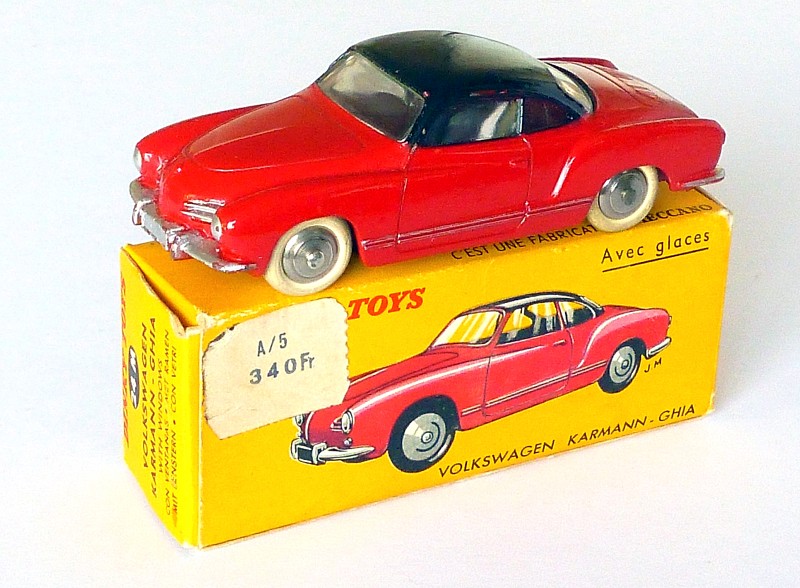 #2320 Volkswagen Karmann Ghia Dinky-Toys face sur boite web