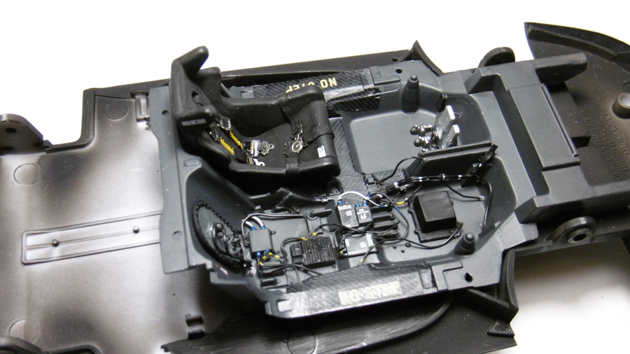 Ford GT - Revell [1/24e] - Page 3 DeXDLb-Ford-GT-interieur3