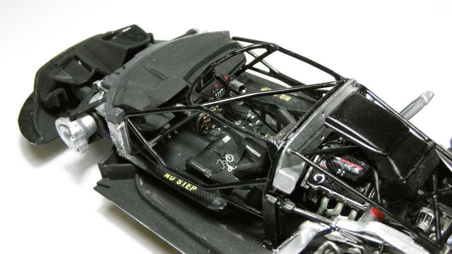 Ford GT - Revell [1/24e] - Page 2 ZwALLb-Ford-GT-interieur6
