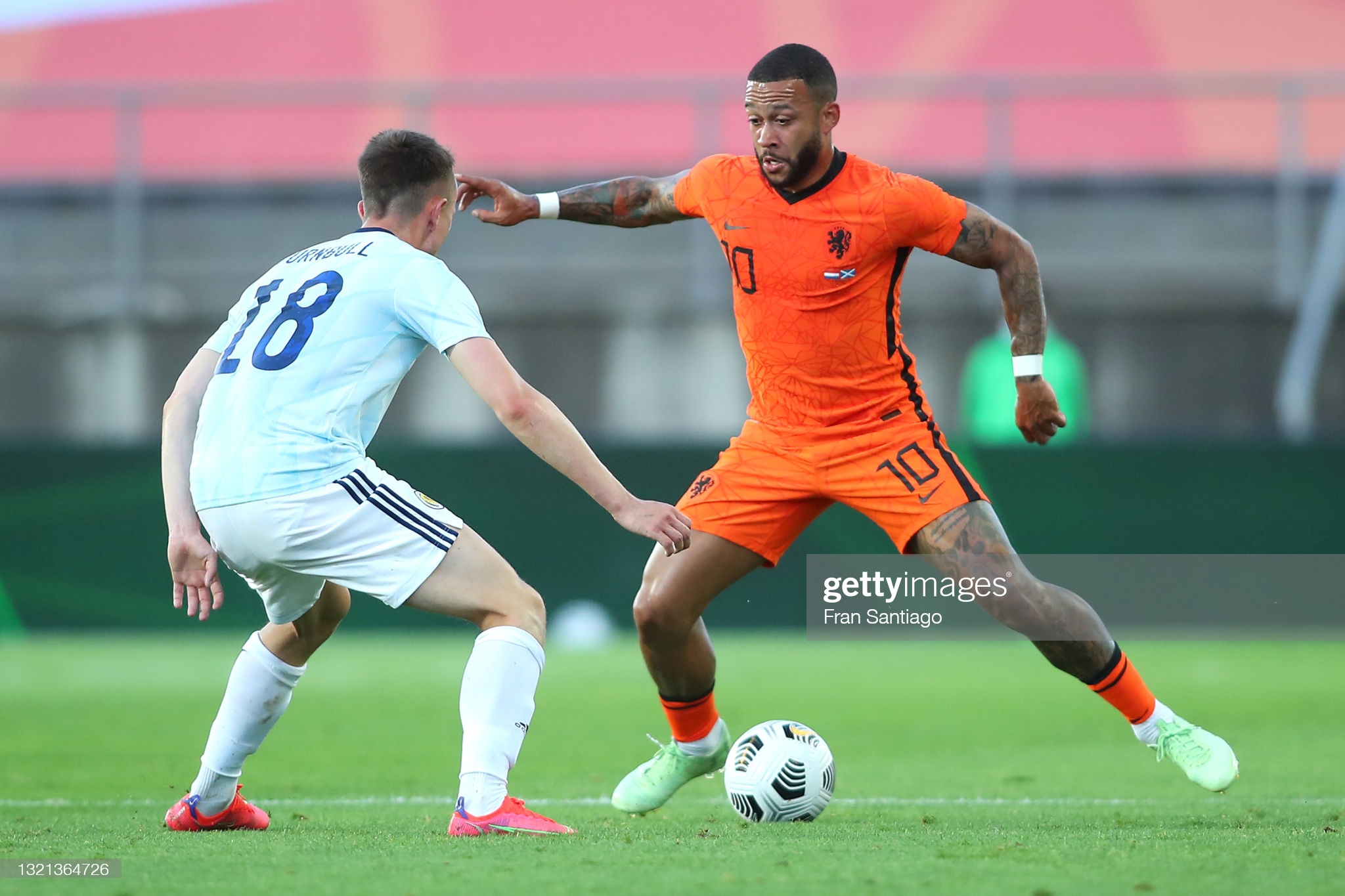 Football england netherlands. Промес сборная Голландии. Сборная Голландии 1991г товарищеский матч. Нидерланды Шотландия. Нидерланды Индонезия товарищеский матч.