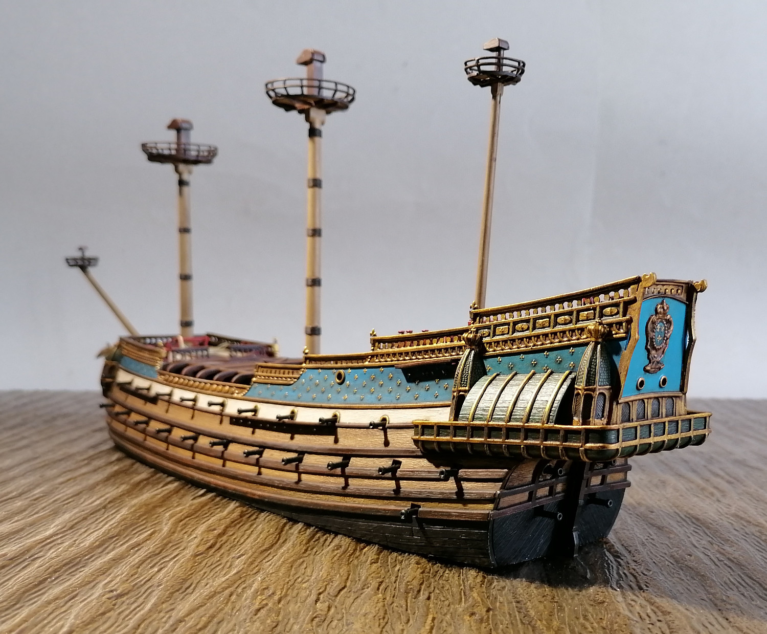 Maquette Bois Heller – La Barque De St Tropez – Échelle 1/20 – Occasion