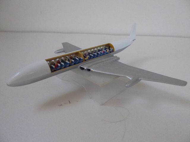 De Havilland Comet 3 Hawk 1/144 - Page 2 FIGzMb-P1110355