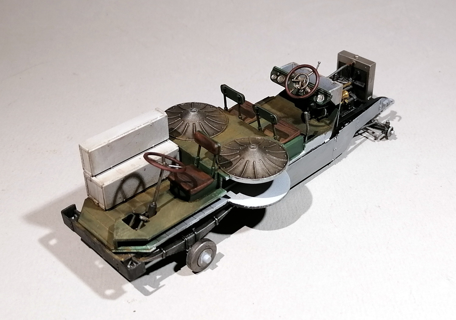 Maquette Voiture blindée Austin modèle 1918. Service britannique. Front de l'Ouest - 1/35 Maquette Voiture blindée Austin modèle 1918. Service britannique. Front de l'Ouest - 1/35